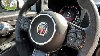 Hatchback Abarth 695 2022