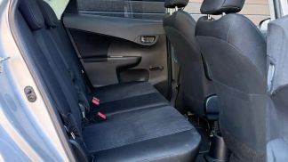 Lízing Hatchback Toyota Verso-S 2012