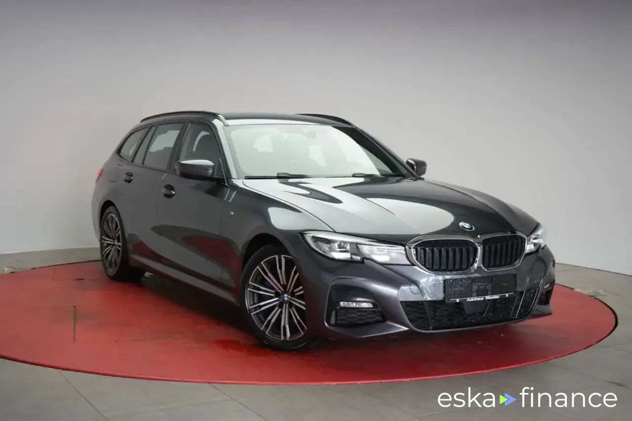 Leasing Wagon BMW 330 2020