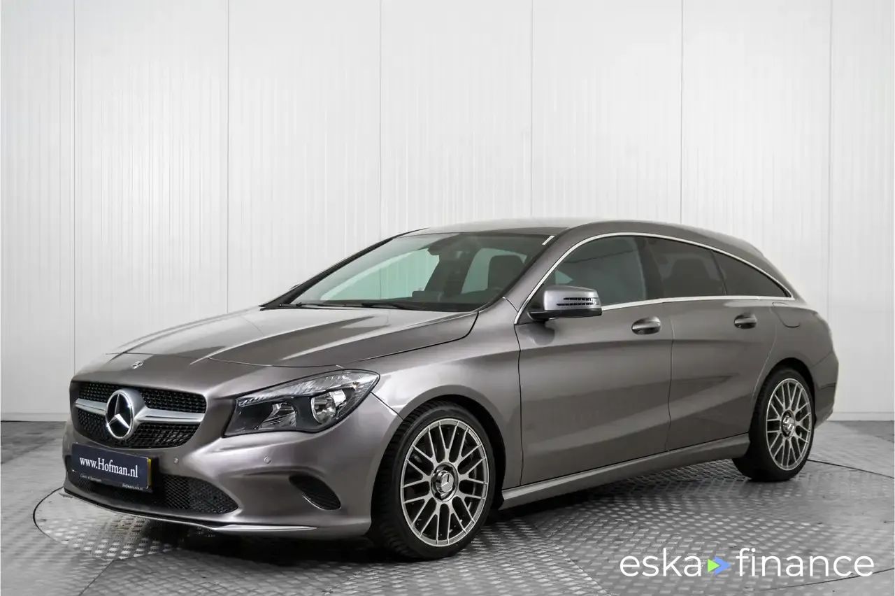 Finansowanie Wóz MERCEDES CLA 200 2017