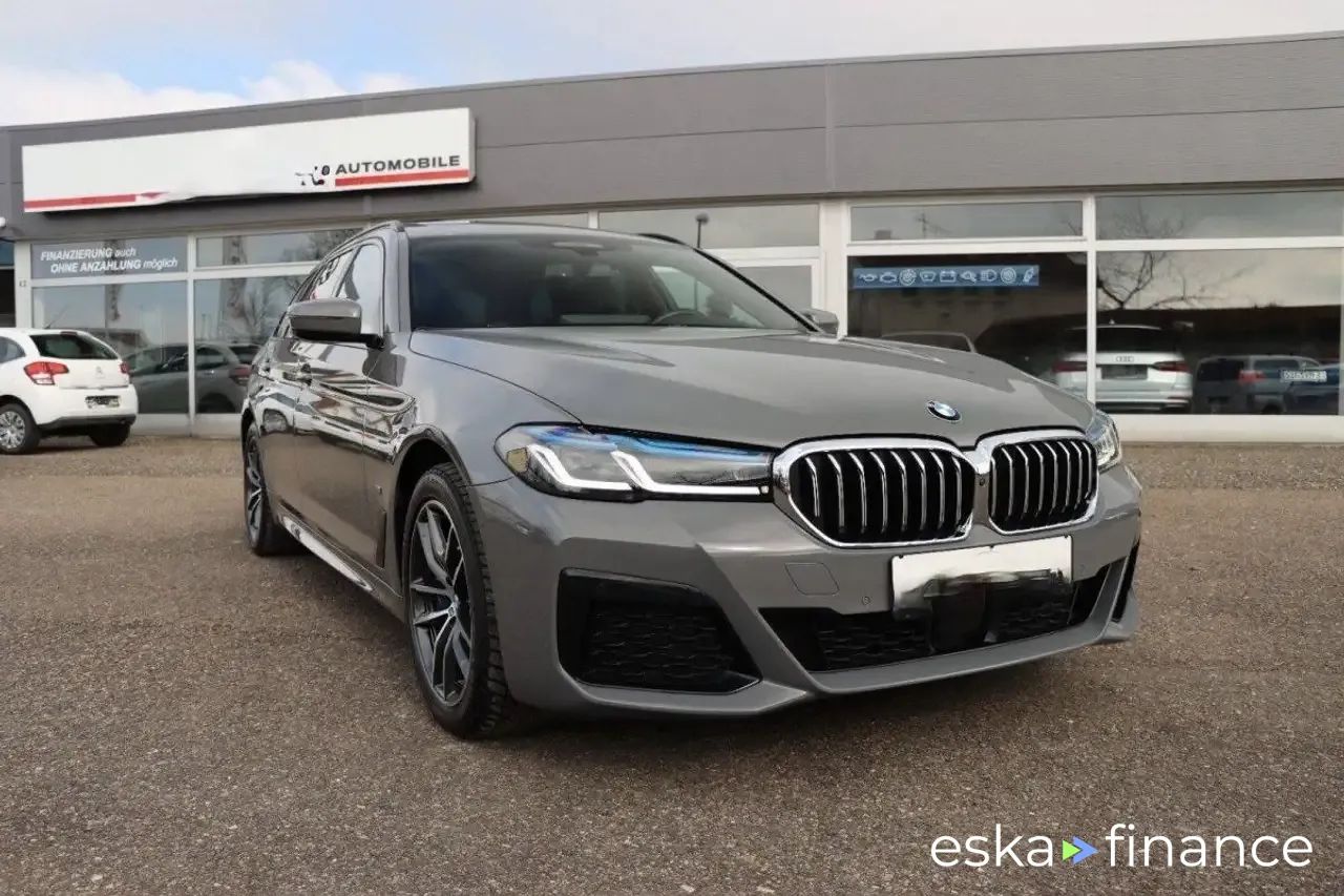 Leasing SUV BMW 530 2021