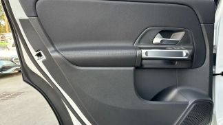 Lízing SUV MERCEDES GLB 220 2024