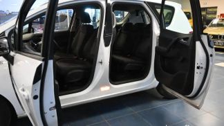 Leasing Hatchback Opel Meriva 2014