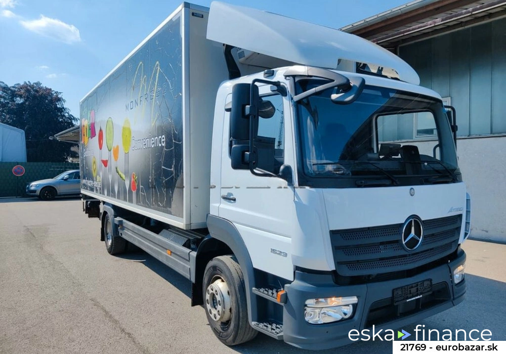 Lízing Špeciálny nákladiak Mercedes-Benz ATEGO III 2017