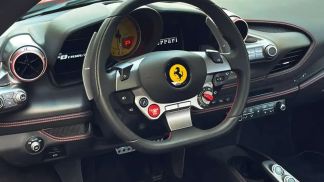 Lízing Kupé Ferrari F8 TRIBUTO 2021