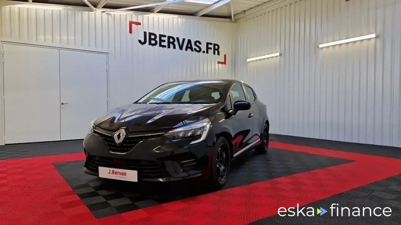 Lízing Sedan Renault Clio 2021