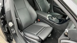 Lízing Kombi MERCEDES C 180 2020