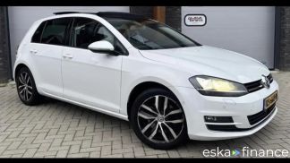 Lízing Sedan Volkswagen Golf 2013