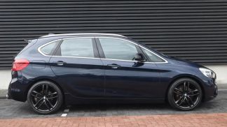 Leasing Hatchback BMW 220 2015