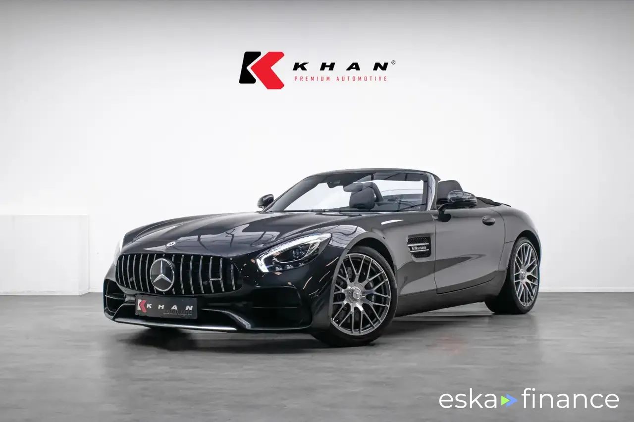 Financování Konvertibilní MERCEDES AMG GT 2017