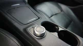 Lízing Hatchback MERCEDES B 220 2013