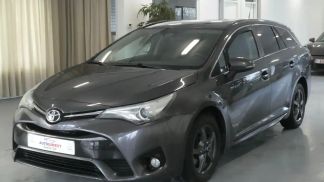 Leasing Wagon Toyota Avensis 2017