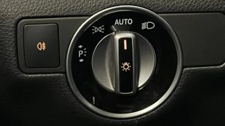 Financování Hatchback MERCEDES B 180 2016