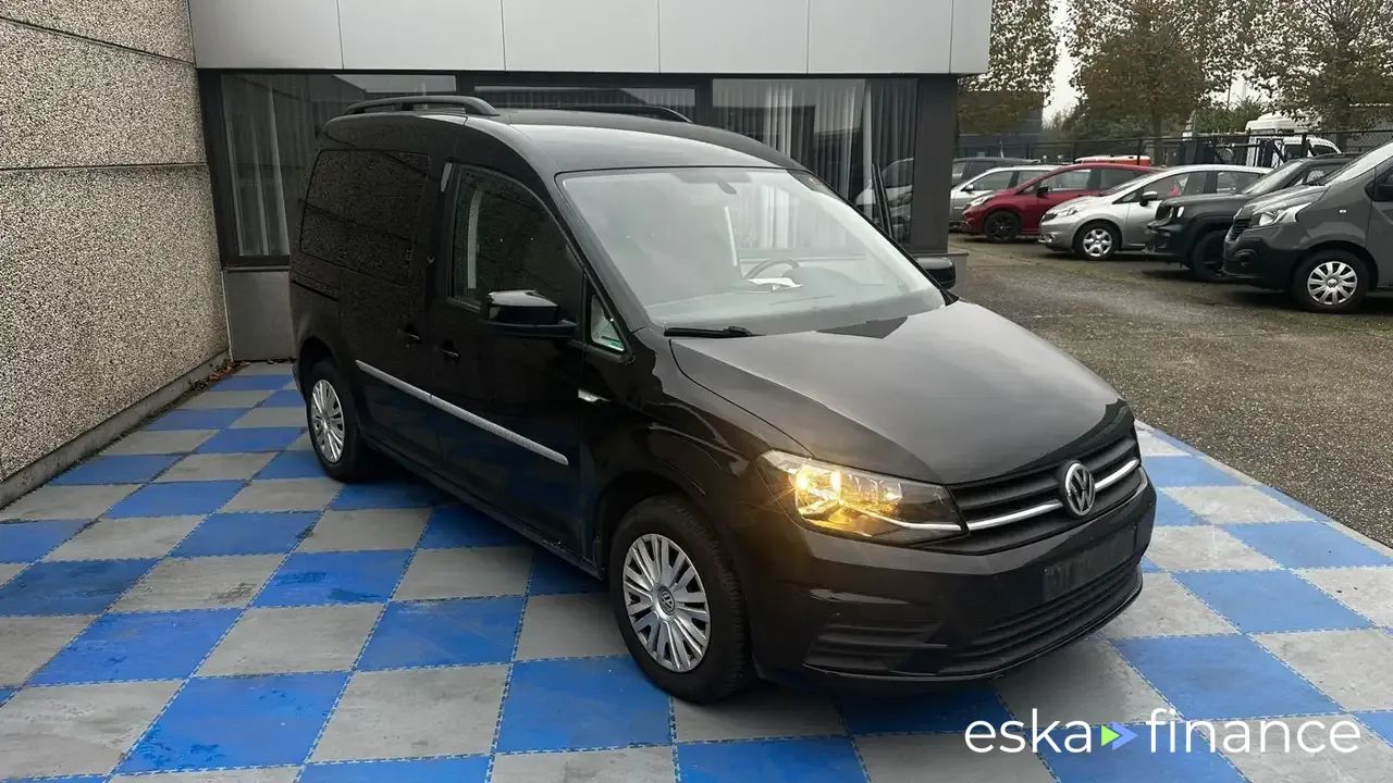 Lízing Osobná doprava Volkswagen Caddy 2016