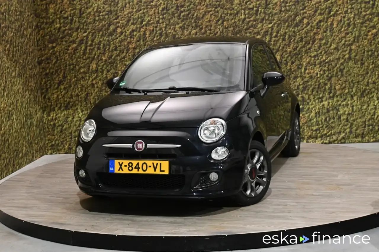 Hatchback Fiat 500 2013