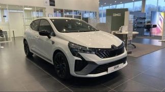 Leasing Sedan Renault Clio 2025