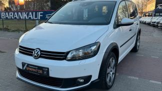 Financování Hatchback Volkswagen Touran 2013