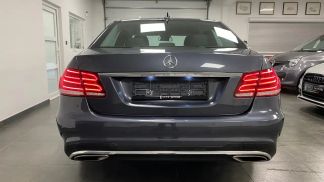 Financování Hatchback MERCEDES E 220 2015