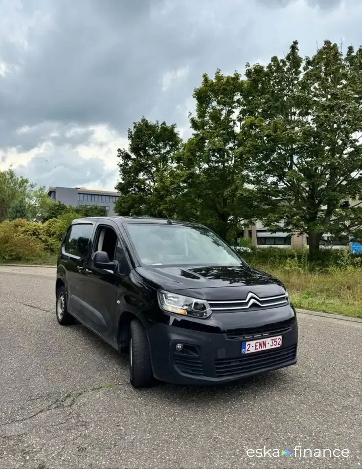 Leasing Hatchback Citroën Berlingo 2019