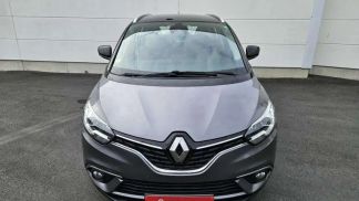 Financování Sedan Renault Grand Scenic 2018