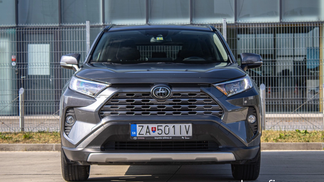 Leasing SUV Toyota RAV4 2020