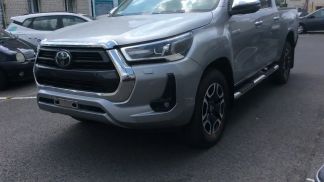 Lízing SUV Toyota Hilux 2021