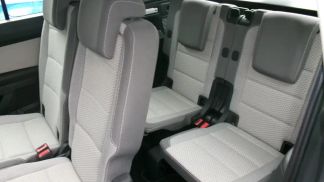 Lízing Hatchback Volkswagen Touran 2024