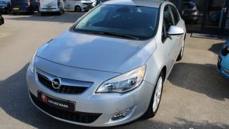 Lízing Hatchback Opel Astra 2011