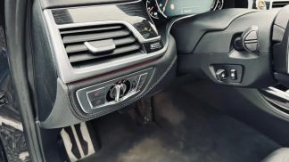 Lízing Sedan BMW 740 2017