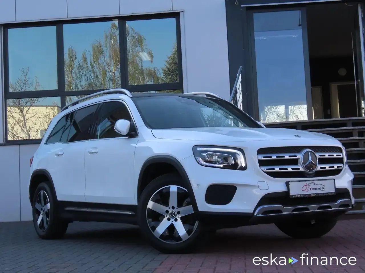 Lízing SUV MERCEDES GLB 200 2020
