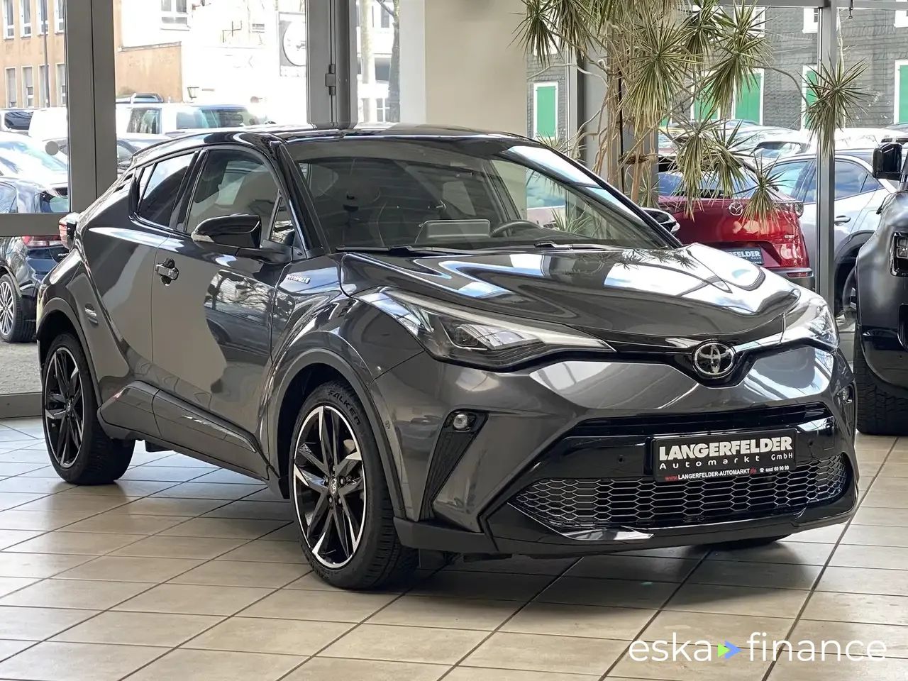 Lízing SUV Toyota C-HR 2022