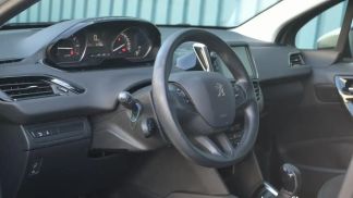 Lízing Hatchback Peugeot 208 2016