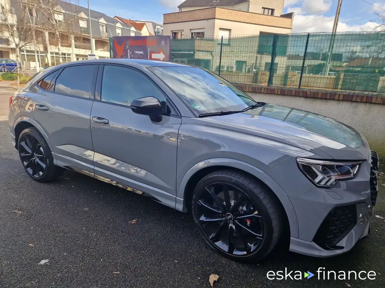 Finansowanie SUV Audi RS Q3 2021