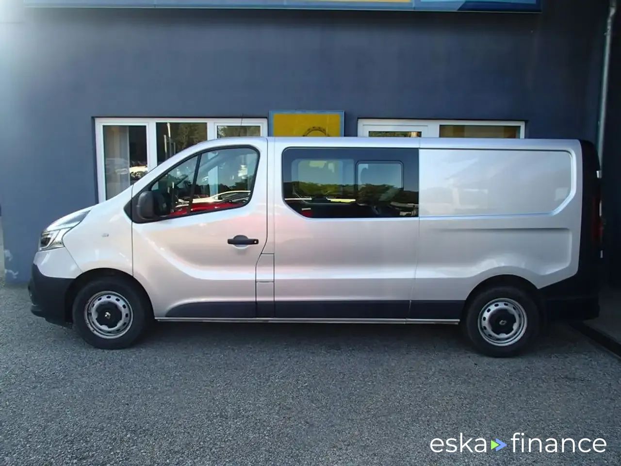 Lízing Hatchback Renault Trafic 2020