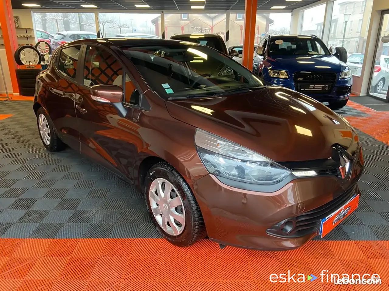 Leasing Sedan Renault Clio 2015