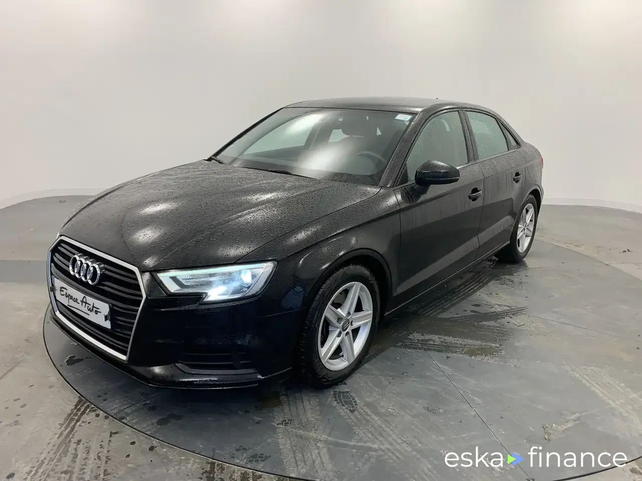 Lízing Sedan Audi A3 2020