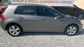 Hatchback Volkswagen Golf 2013