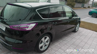 Finansowanie Transport pasażerów Ford S-Max 2016