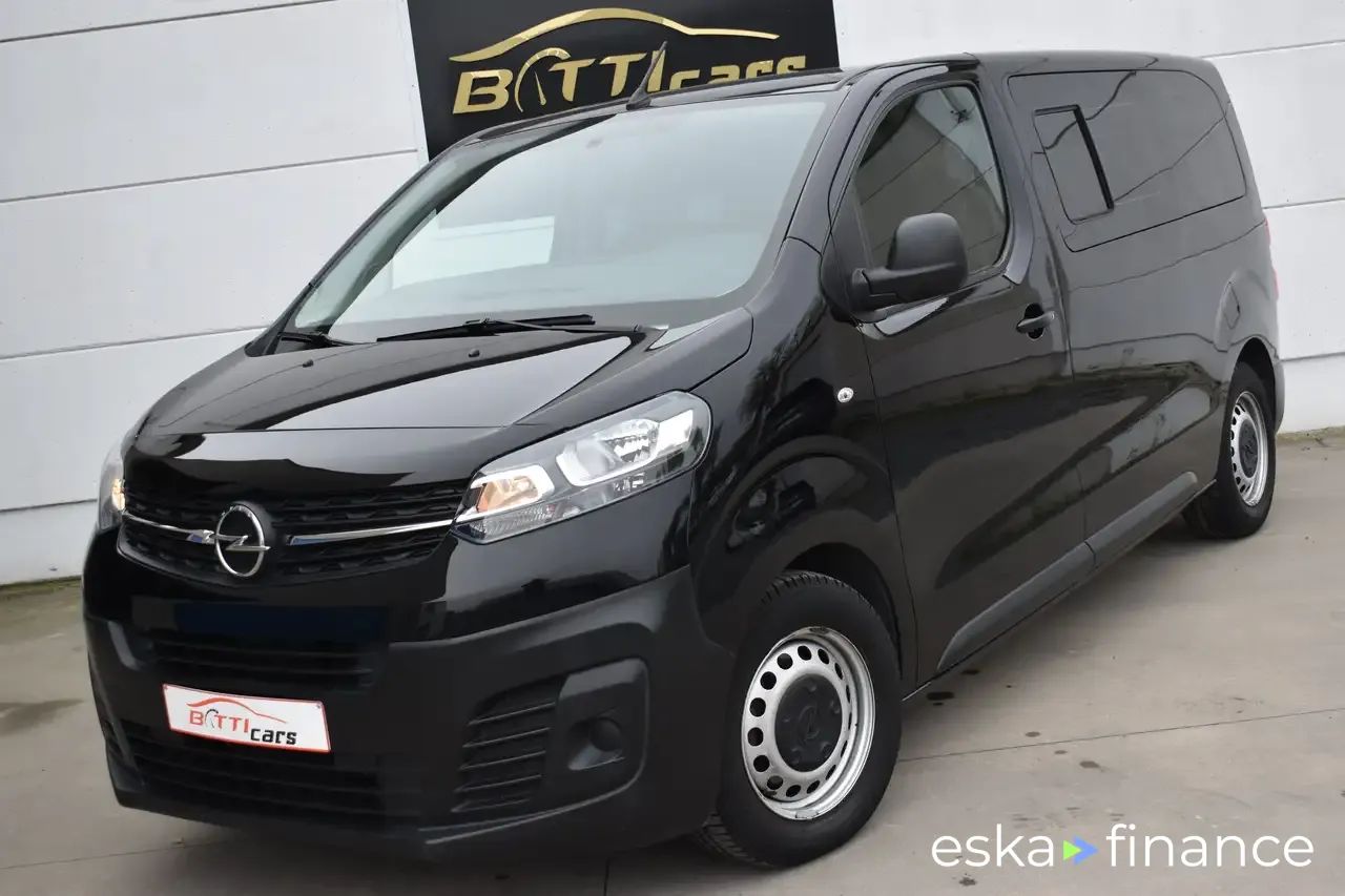 Leasing Hatchback Opel Vivaro 2021
