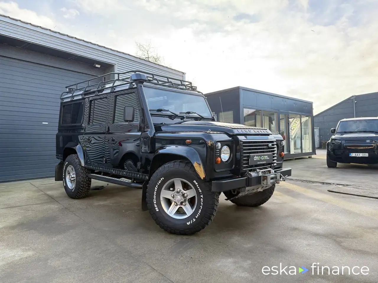 Lízing SUV Land Rover Defender 2014