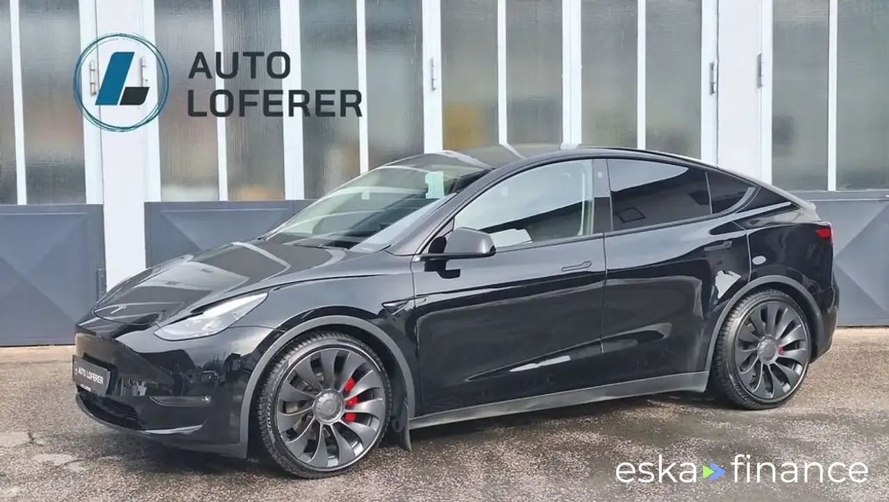 Finansowanie SUV Tesla Model Y 2023