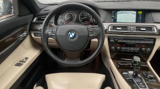 Lízing Sedan BMW 750 2010