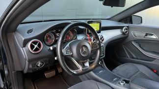 Lízing Sedan MERCEDES CLA 180 2015
