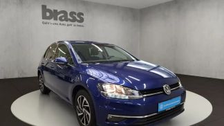 Financování Sedan Volkswagen Golf 2019