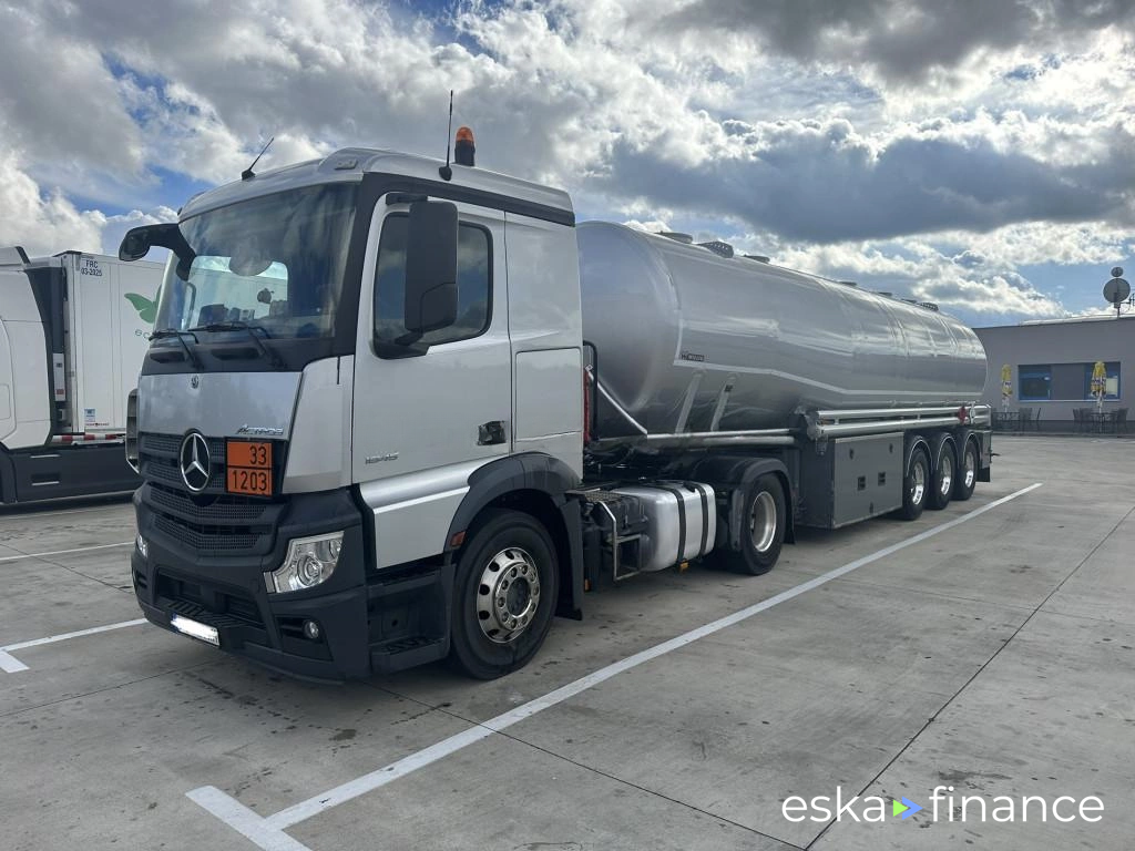 Lízing Náves MB ACTROS5 2019