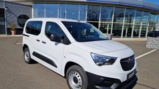 Lízing Hatchback Opel Combo Life 2024