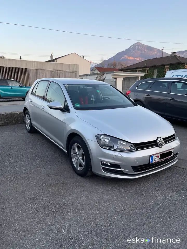 Lízing Hatchback Volkswagen Golf 2015