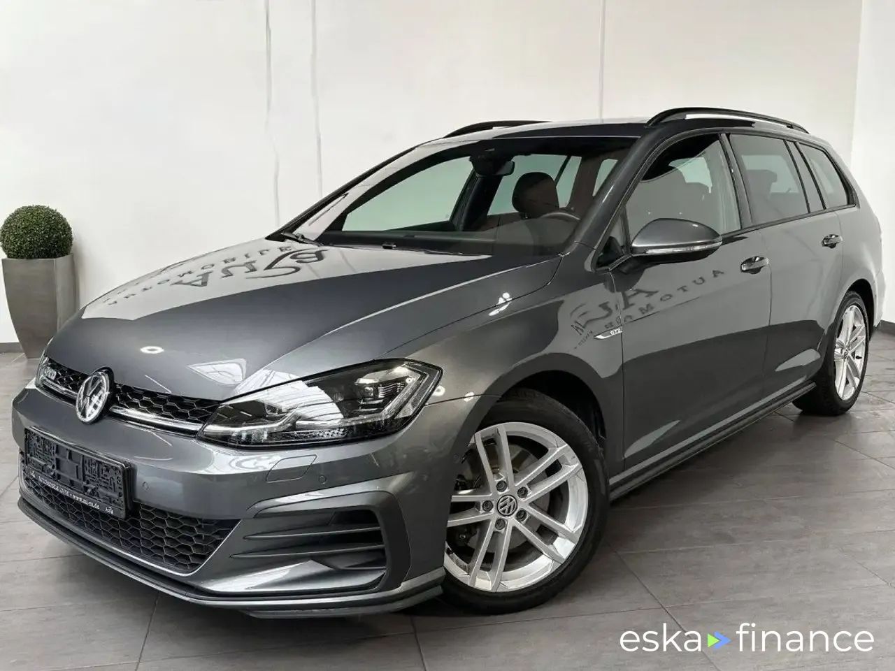 Leasing Wagon Volkswagen Golf 2019