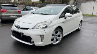 Lízing Sedan Toyota Prius 2012