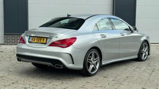 Lízing Sedan MERCEDES CLA 180 2016